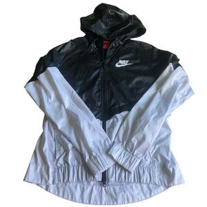 Nike Windrunner Full Zip Hooded Jacket Women’s Size Medium Black & White